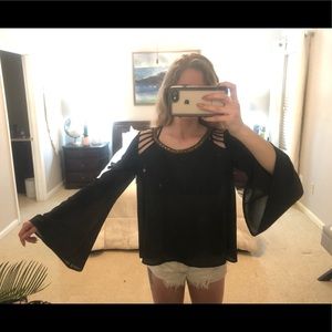 GORGEOUS date night top